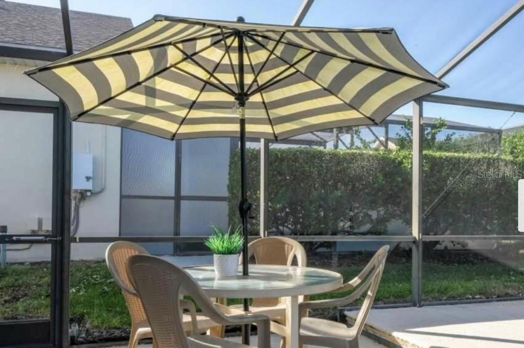 Image 36 of 42 For 16629 Rolling Green Drive