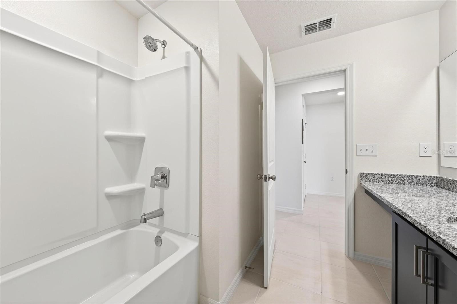 Image 18 of 52 For 232 Summerlin Loop