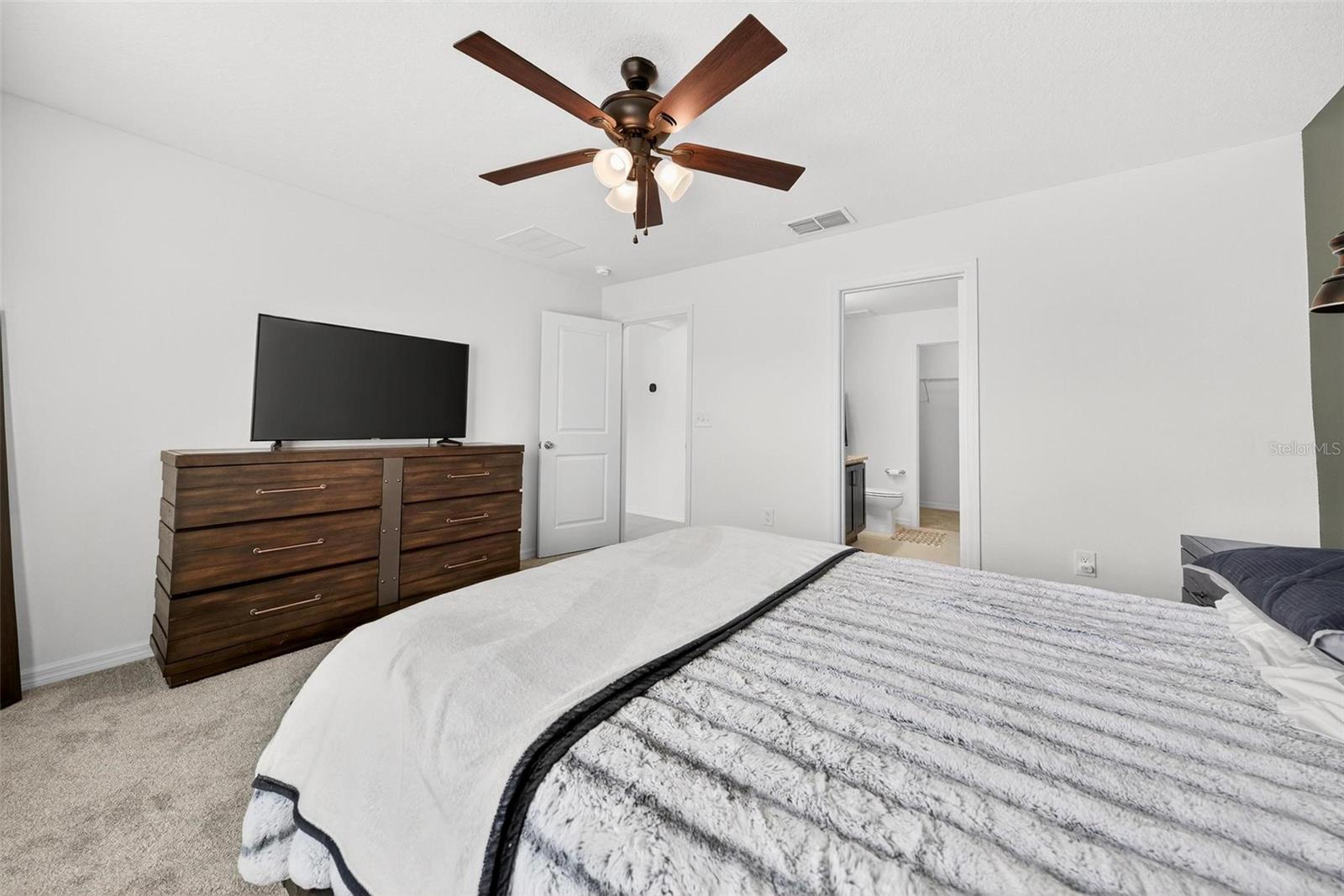 Image 5 of 52 For 232 Summerlin Loop