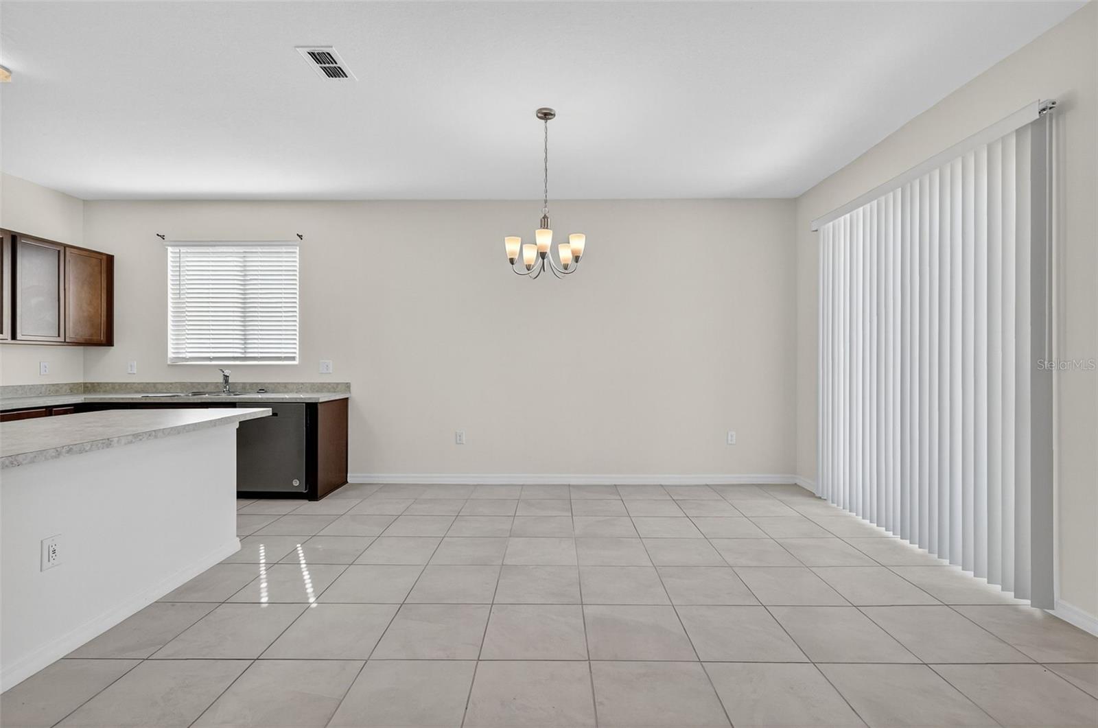 Image 10 of 31 For 7163 Cruz Court