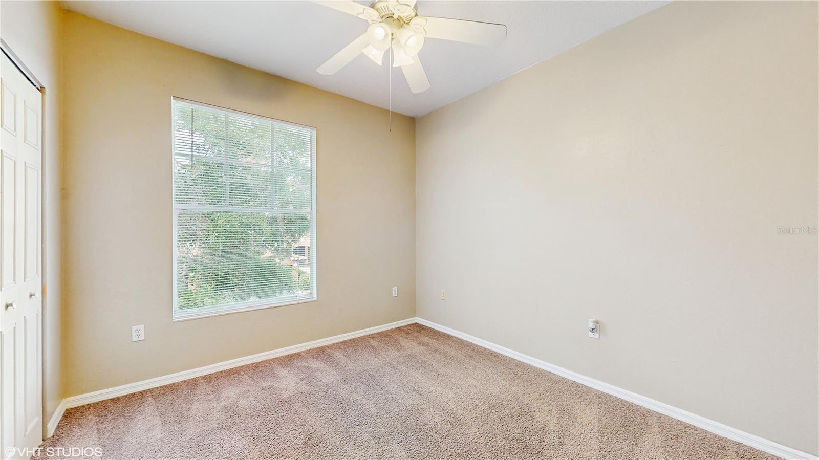 Image 18 of 23 For 5512 Metrowest Boulevard 203