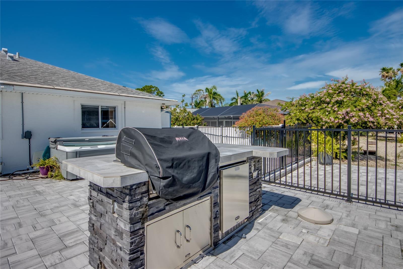 Image 32 of 46 For 3446 Pinetree Drive