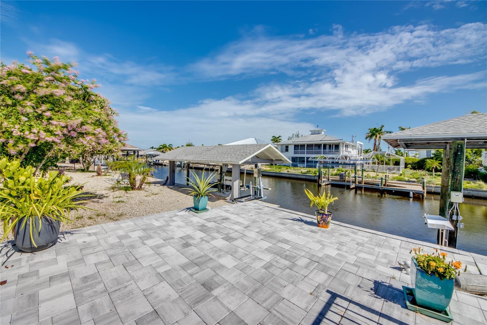 Image 34 of 46 For 3446 Pinetree Drive