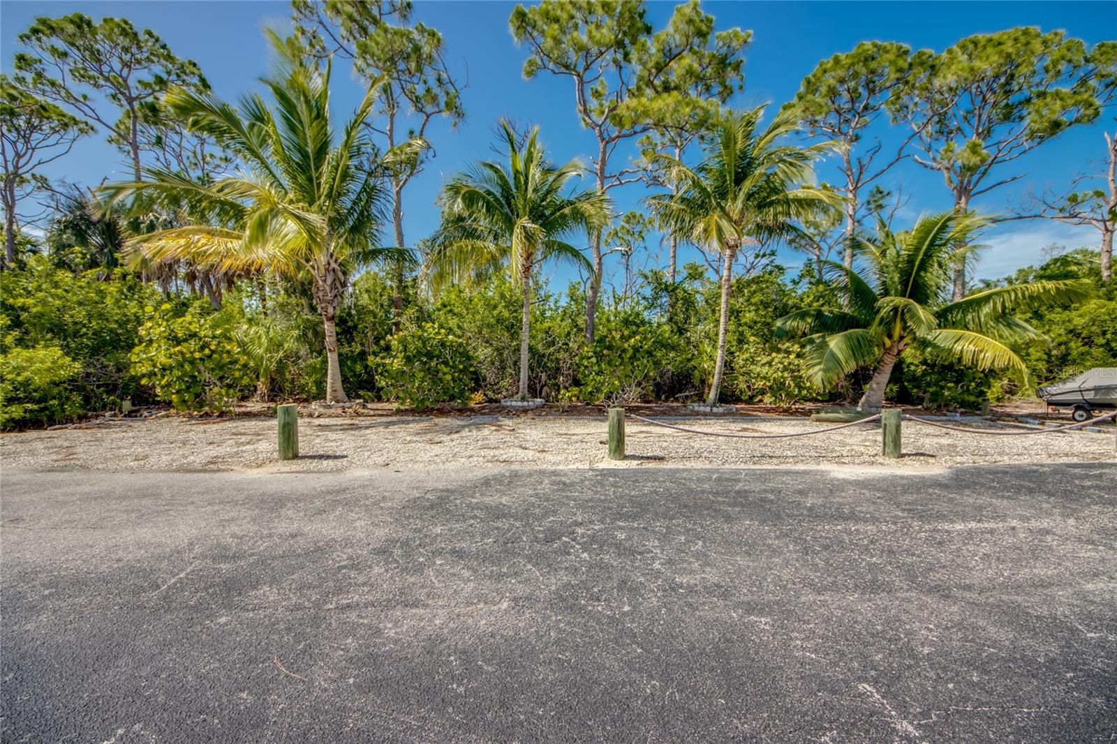 Image 45 of 46 For 3446 Pinetree Drive