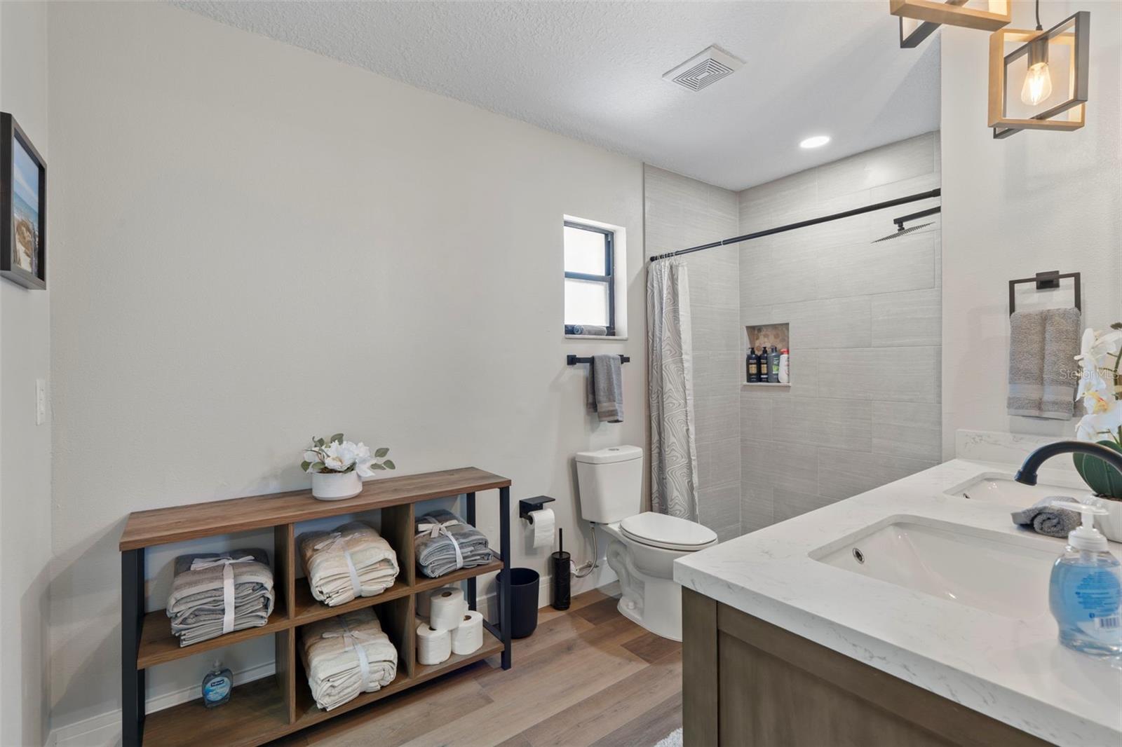 Image 19 of 30 For 121 Champlain Drive