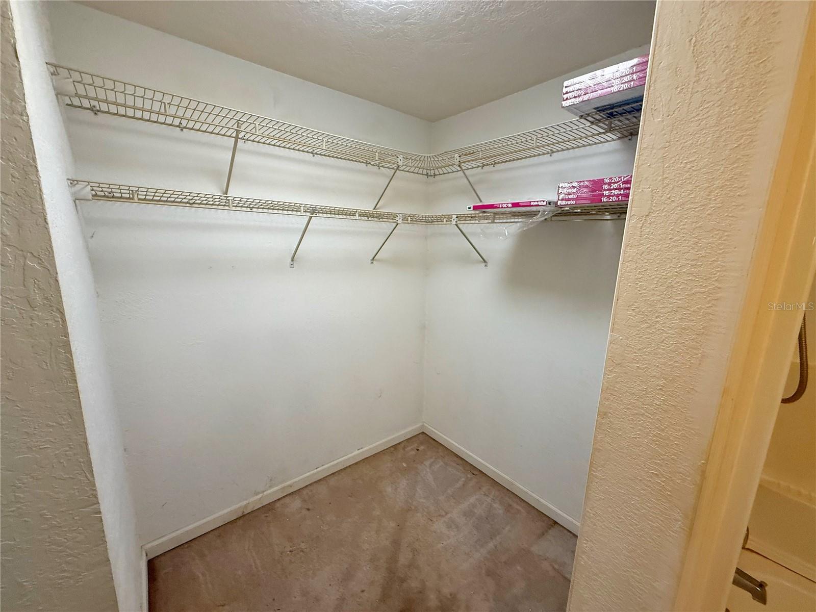 Image 7 of 17 For 709 Secret Harbor Lane 101