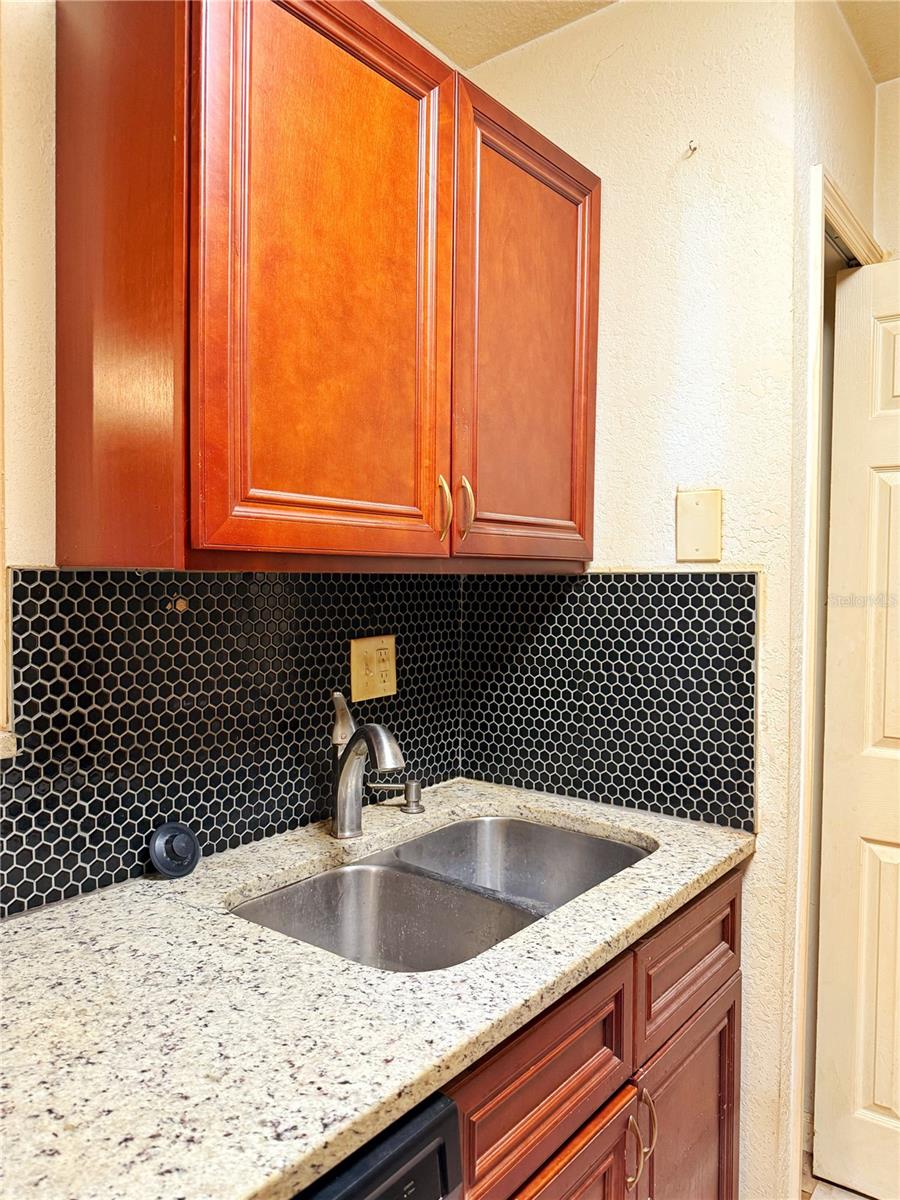 Image 8 of 17 For 709 Secret Harbor Lane 101