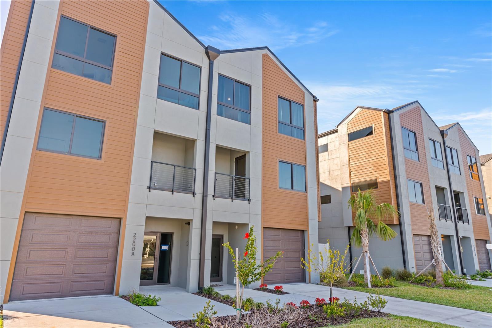 Image 2 of 81 For 2200 Bay Boulevard B