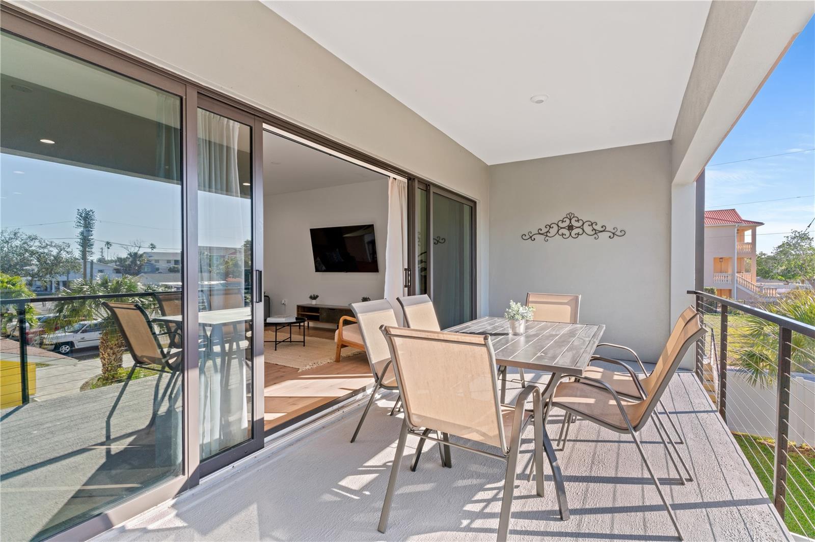 Image 35 of 81 For 2200 Bay Boulevard B