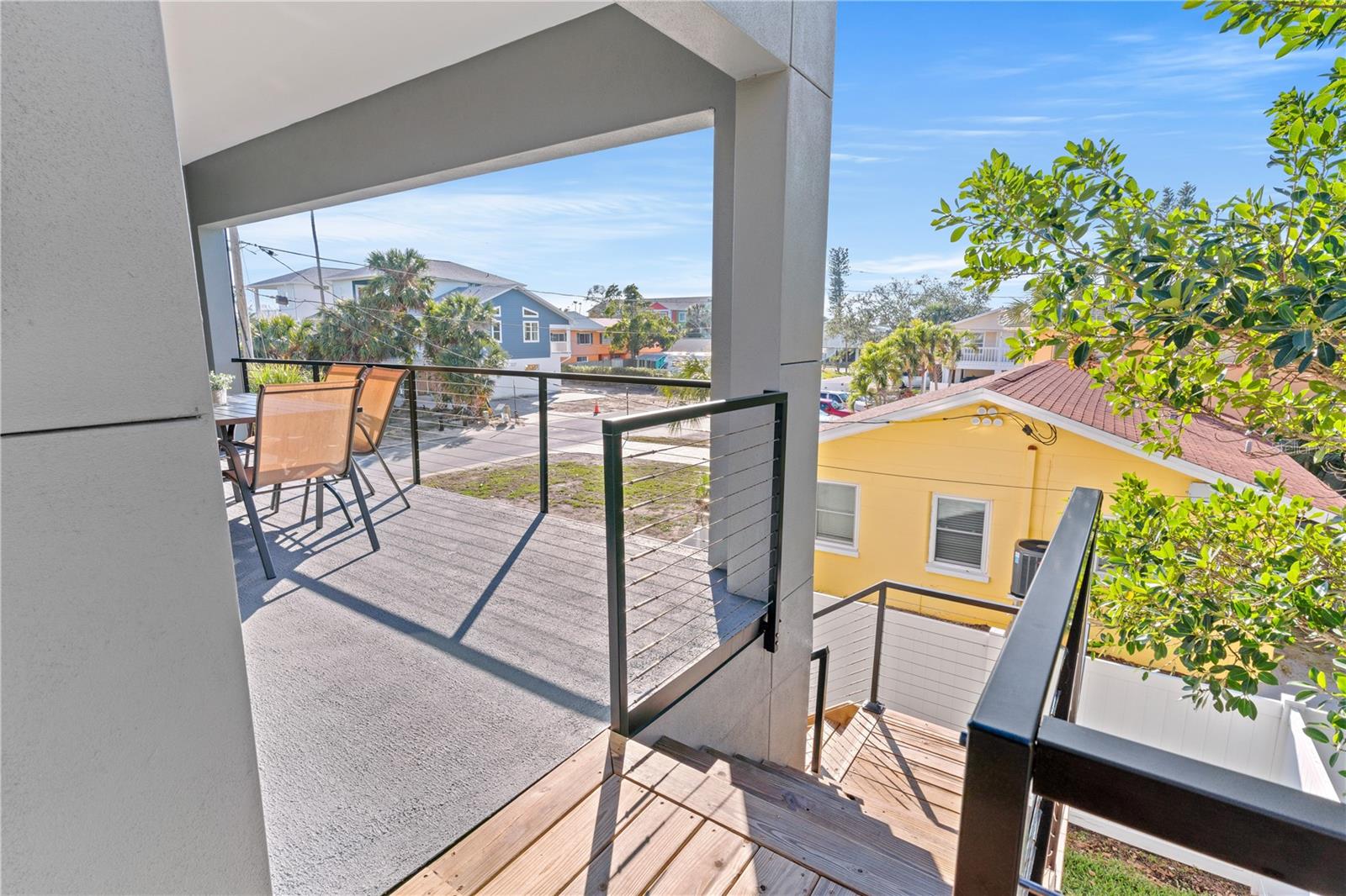 Image 36 of 81 For 2200 Bay Boulevard B