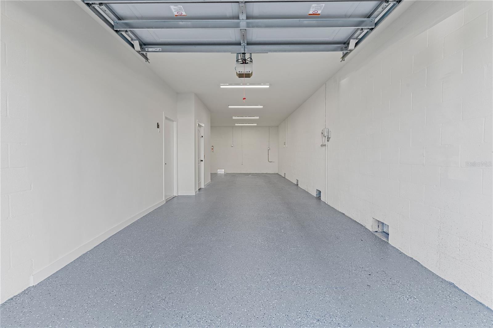 Image 4 of 81 For 2200 Bay Boulevard B