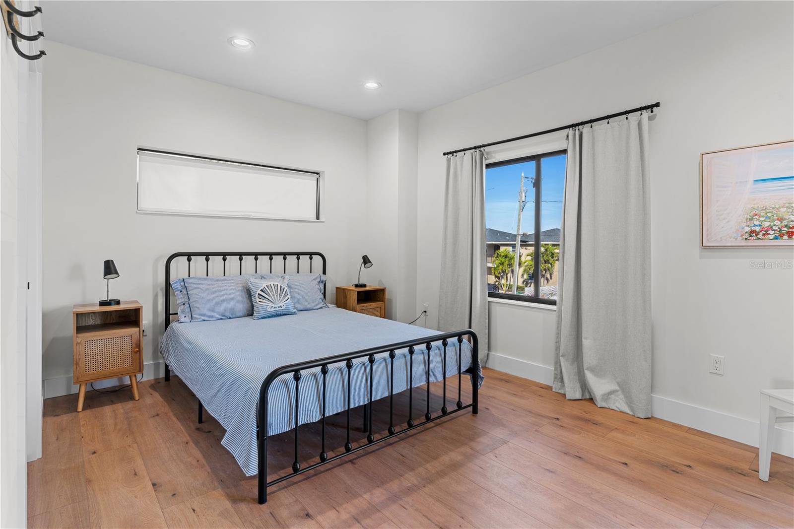 Image 53 of 81 For 2200 Bay Boulevard B