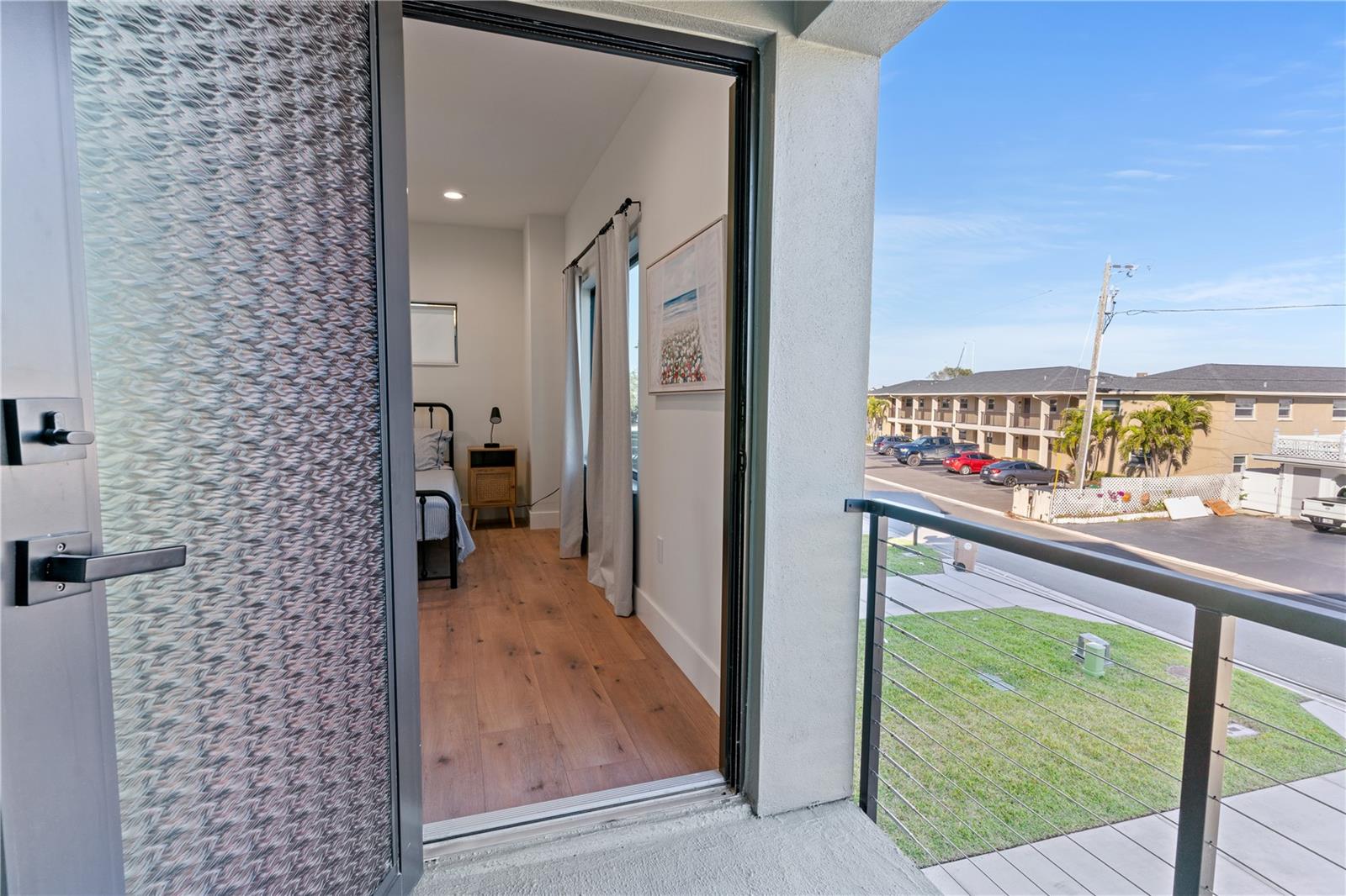 Image 56 of 81 For 2200 Bay Boulevard B