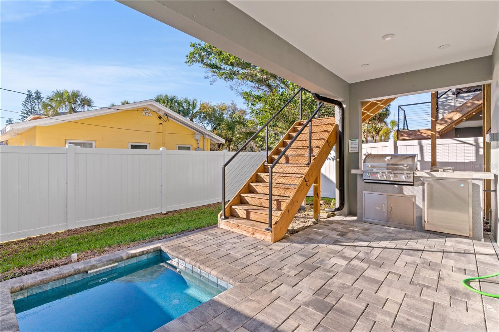 Image 66 of 81 For 2200 Bay Boulevard B