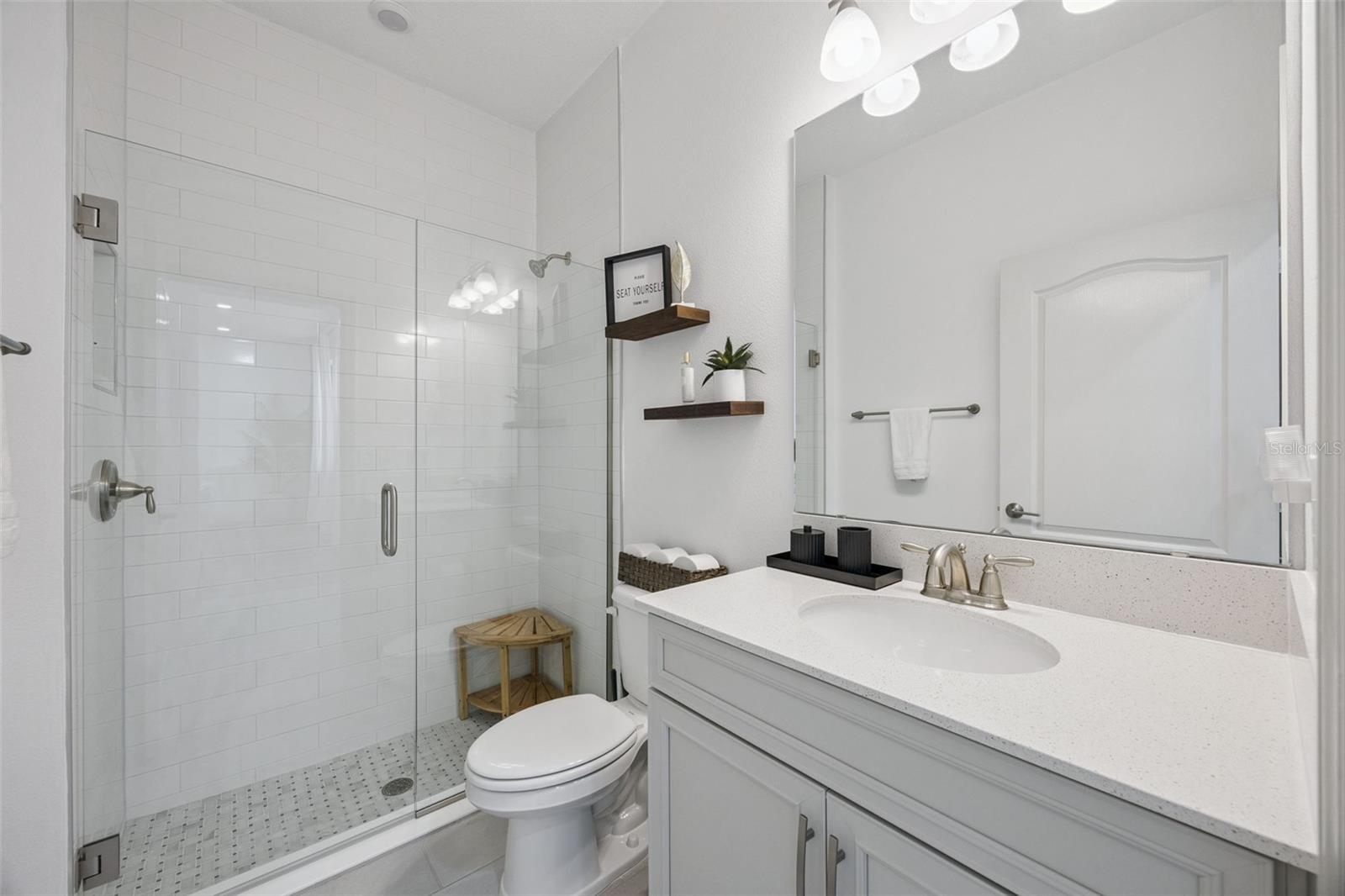 Image 26 of 62 For 3245 Upland Point