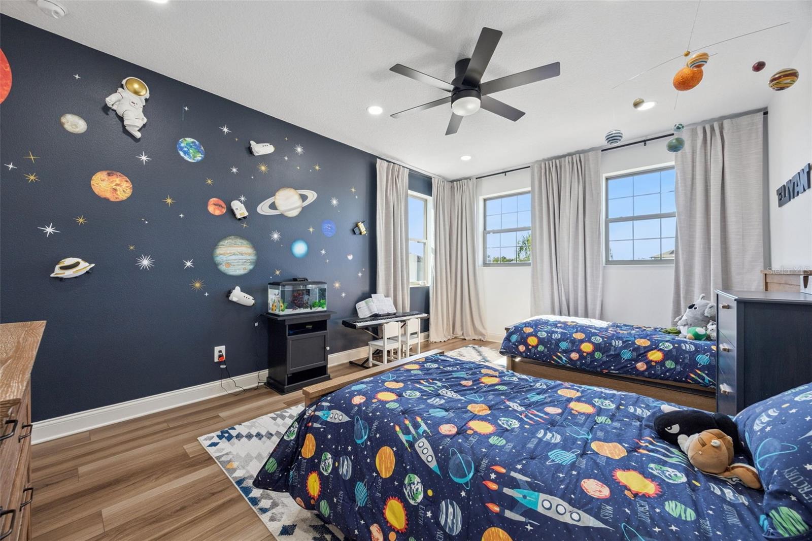 Image 35 of 62 For 3245 Upland Point