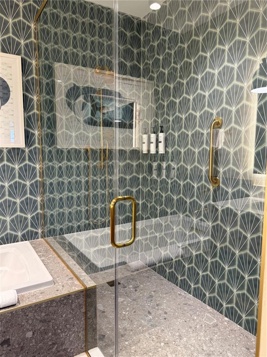 Image 8 of 19 For 3151 Sunset Walk Drive 302