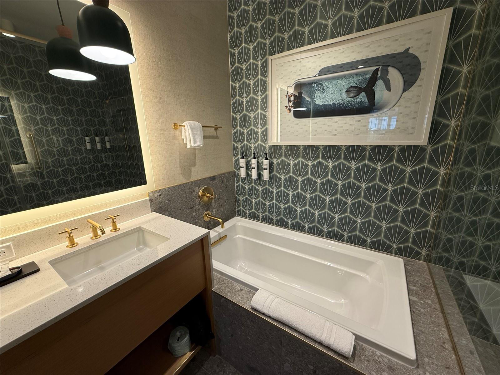 Image 9 of 19 For 3151 Sunset Walk Drive 302