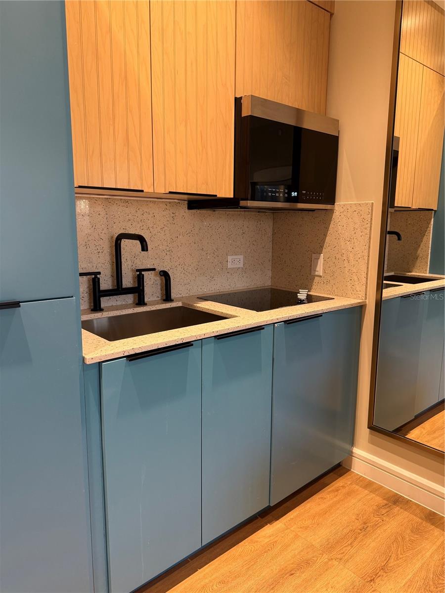 Image 6 of 15 For 3151 Sunset Walk Drive 416