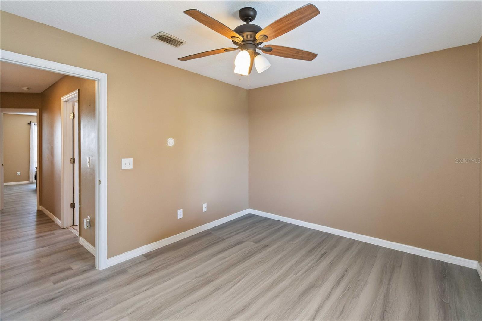 Image 20 of 36 For 2327 Andrews Valley Drive