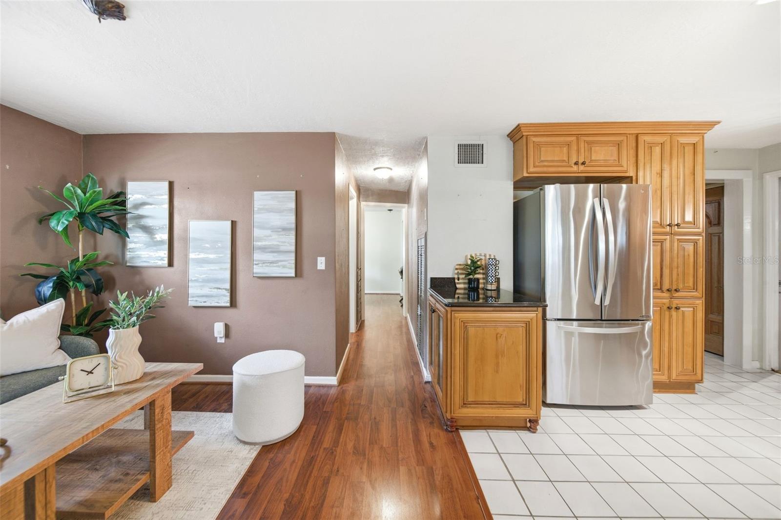 Image 11 of 39 For 2712 Crystal Lake Drive