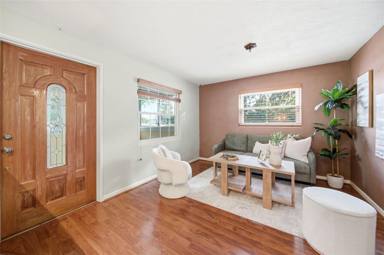 Image 12 of 39 For 2712 Crystal Lake Drive