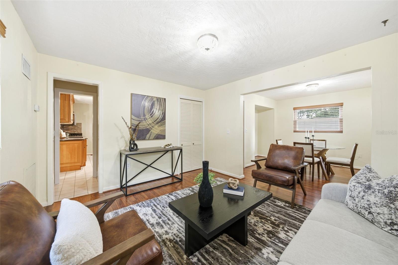 Image 20 of 39 For 2712 Crystal Lake Drive