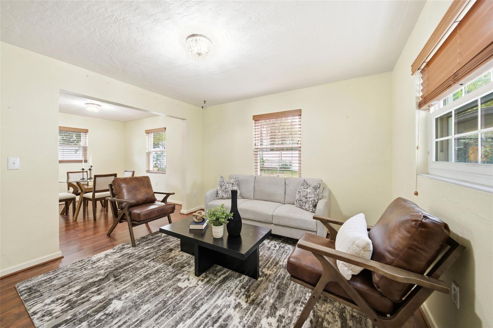 Image 21 of 39 For 2712 Crystal Lake Drive