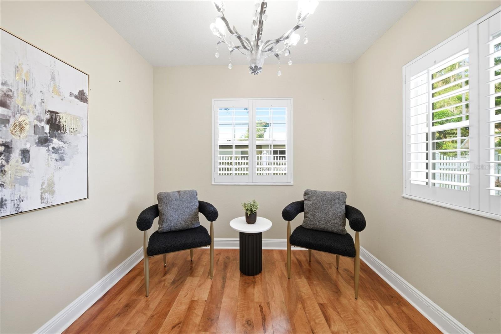 Image 28 of 39 For 2712 Crystal Lake Drive