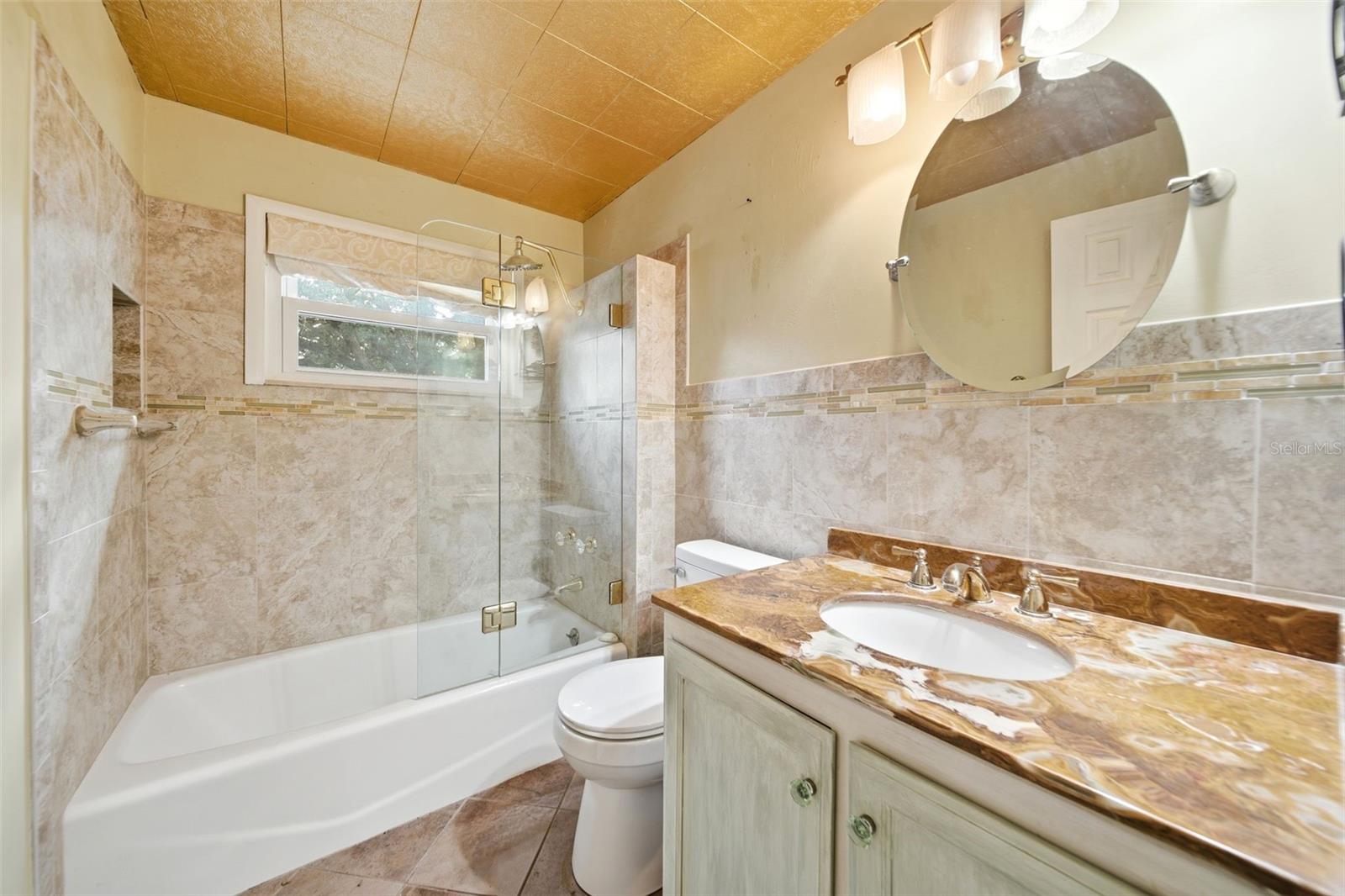 Image 37 of 39 For 2712 Crystal Lake Drive