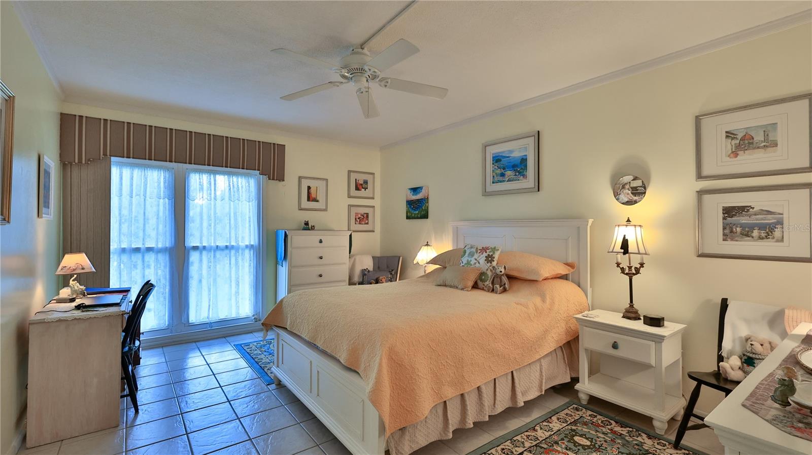 Image 12 of 25 For 717 Beach Street 205c