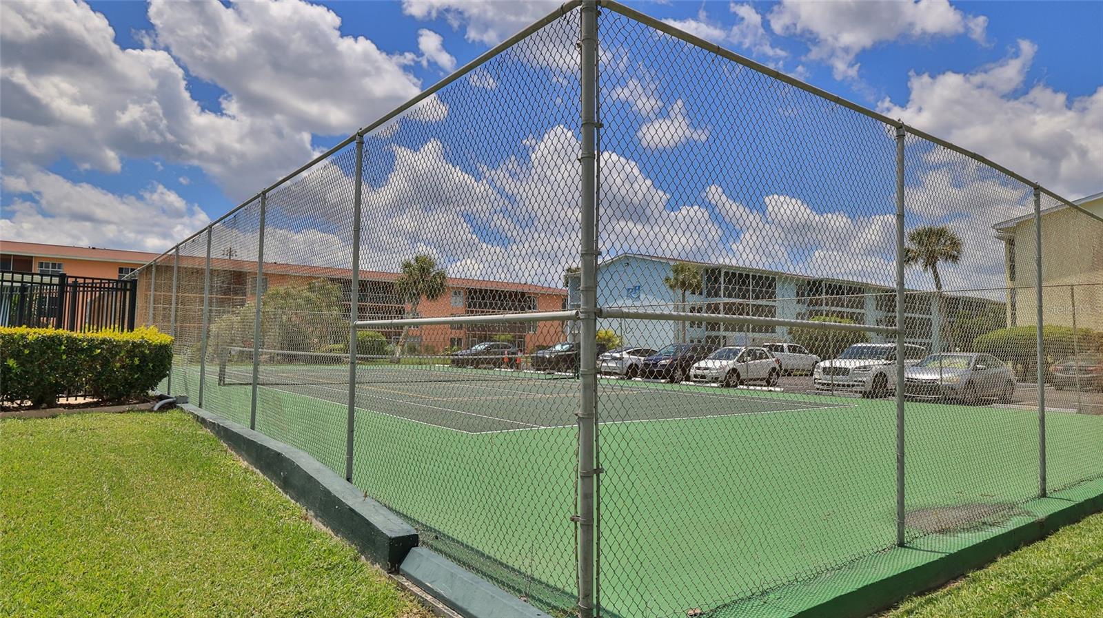 Image 18 of 25 For 717 Beach Street 205c