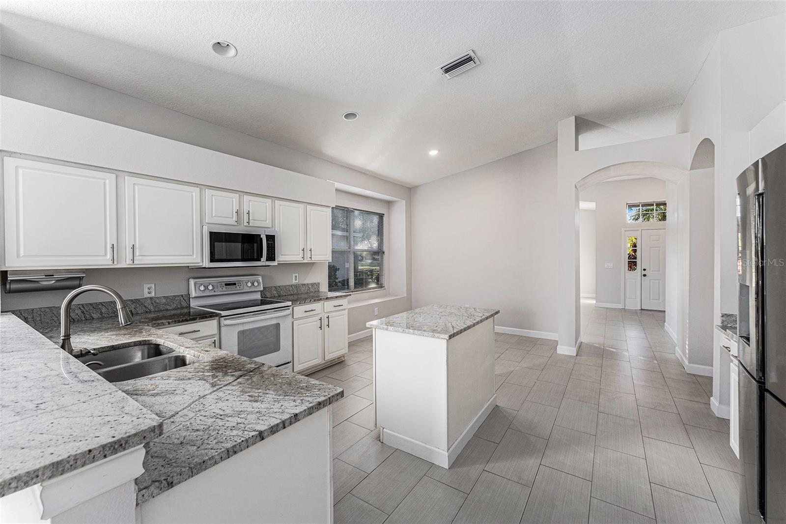 Image 8 of 25 For 3316 Stonebridge Trail