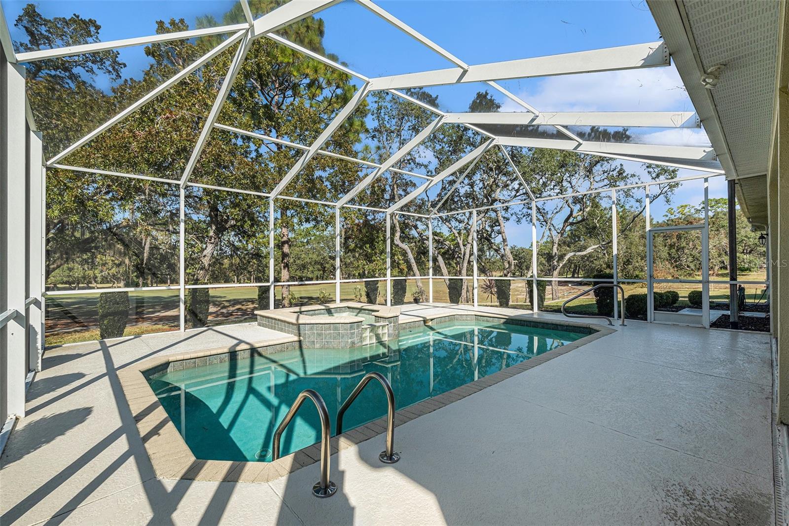 Image 31 of 38 For 19 Ryewood Circle