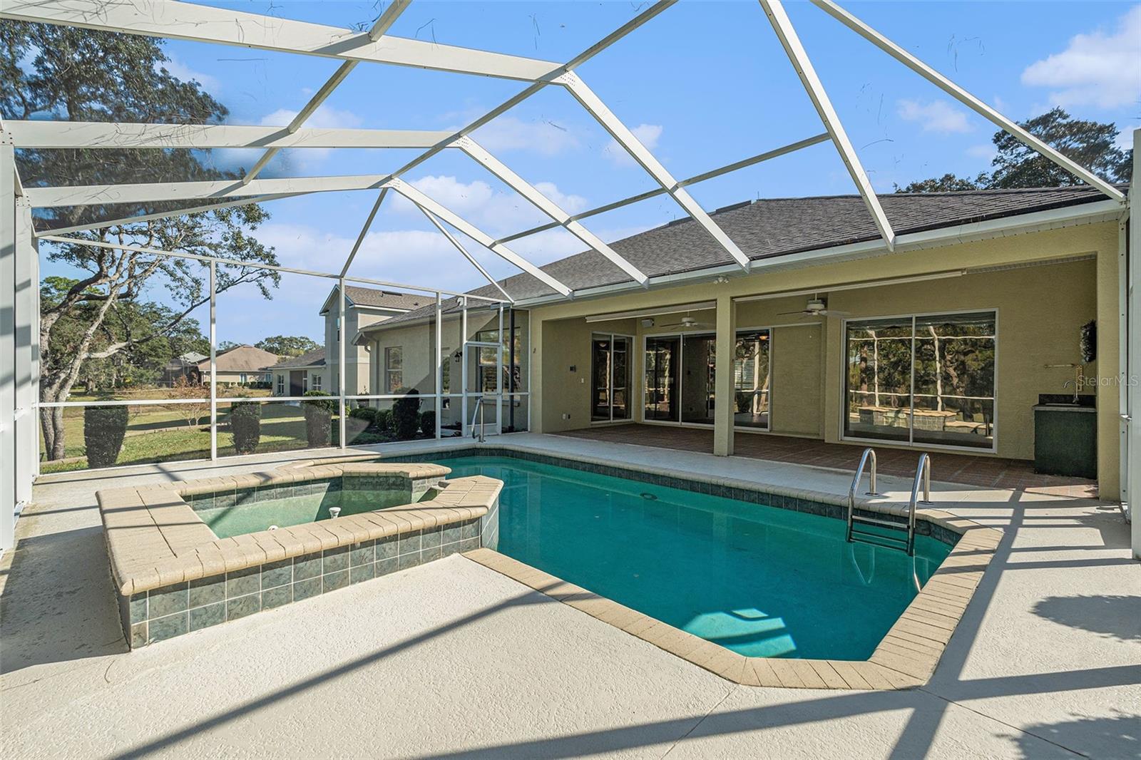 Image 32 of 38 For 19 Ryewood Circle