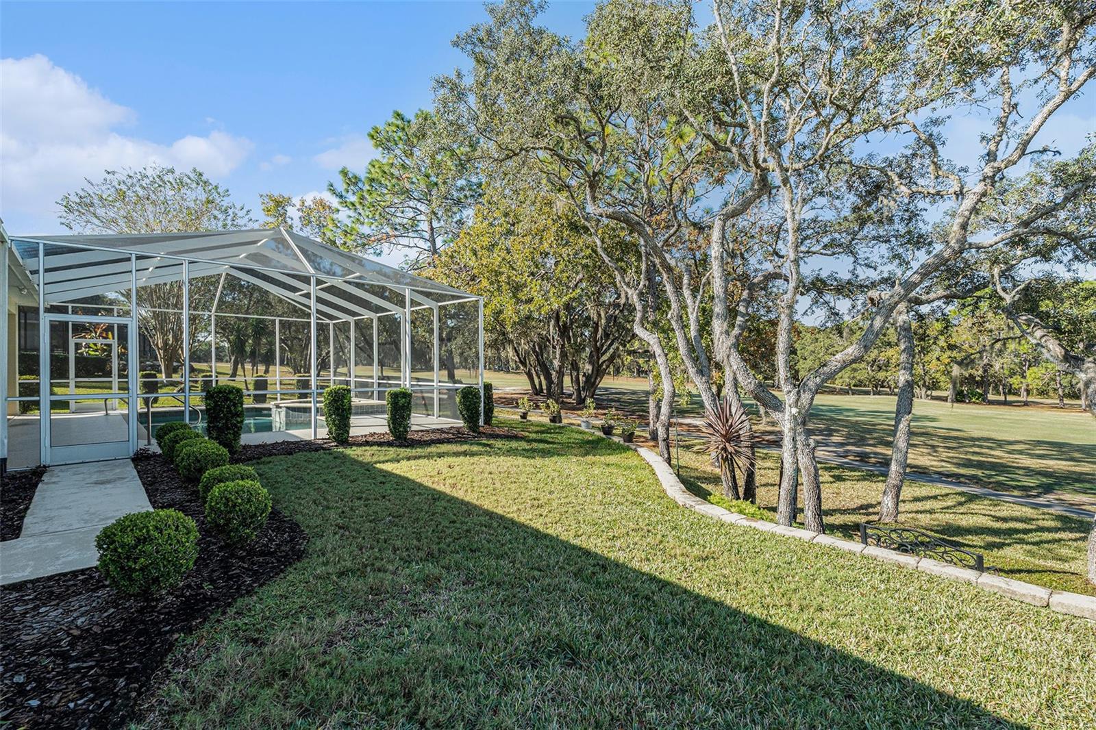 Image 34 of 38 For 19 Ryewood Circle