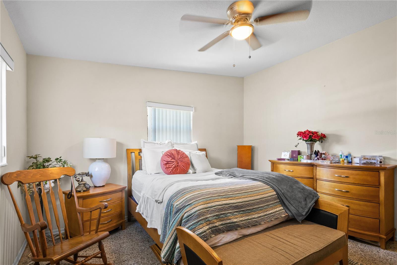 Image 10 of 19 For 528 Doctors Drive