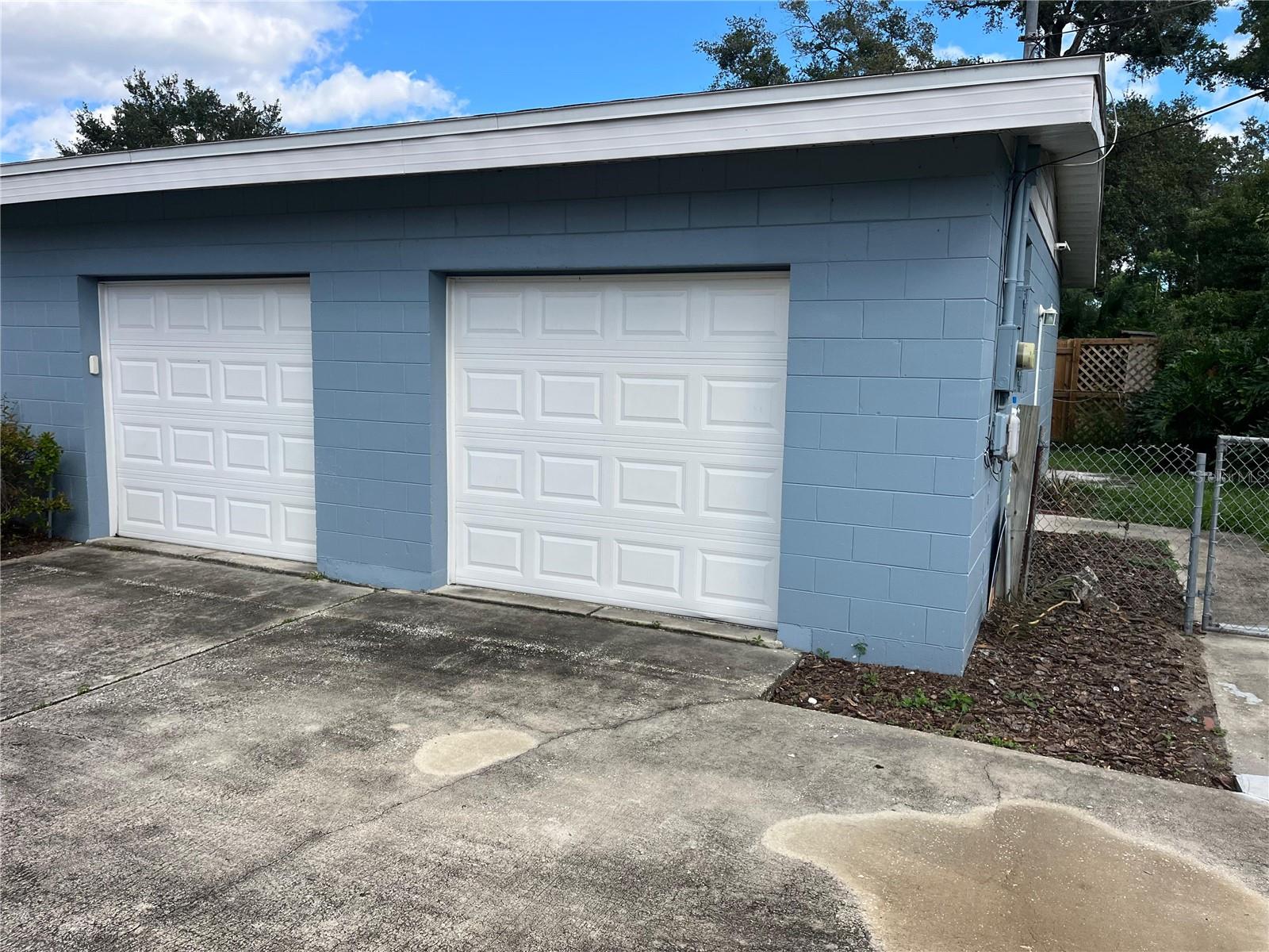 Image 13 of 29 For 1951 Crystal Lake Drive