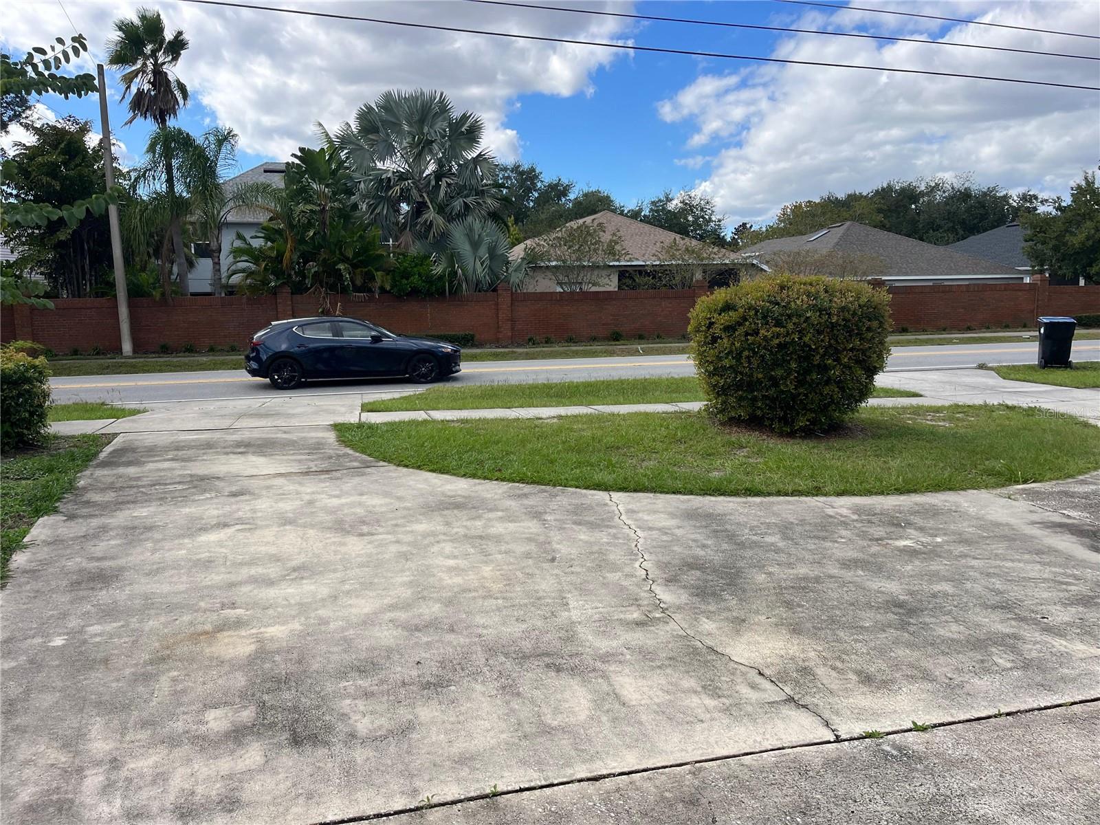 Image 16 of 29 For 1951 Crystal Lake Drive