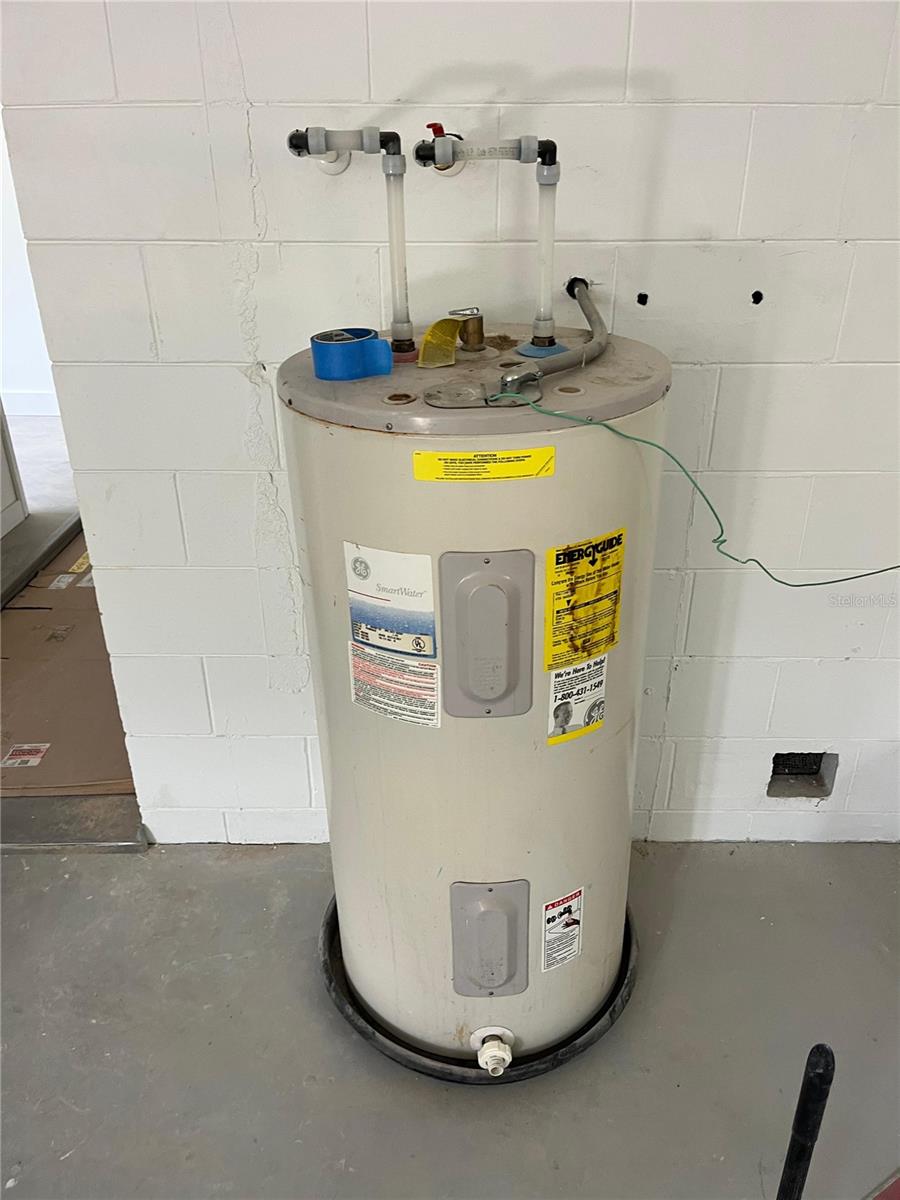 Image 19 of 29 For 1951 Crystal Lake Drive