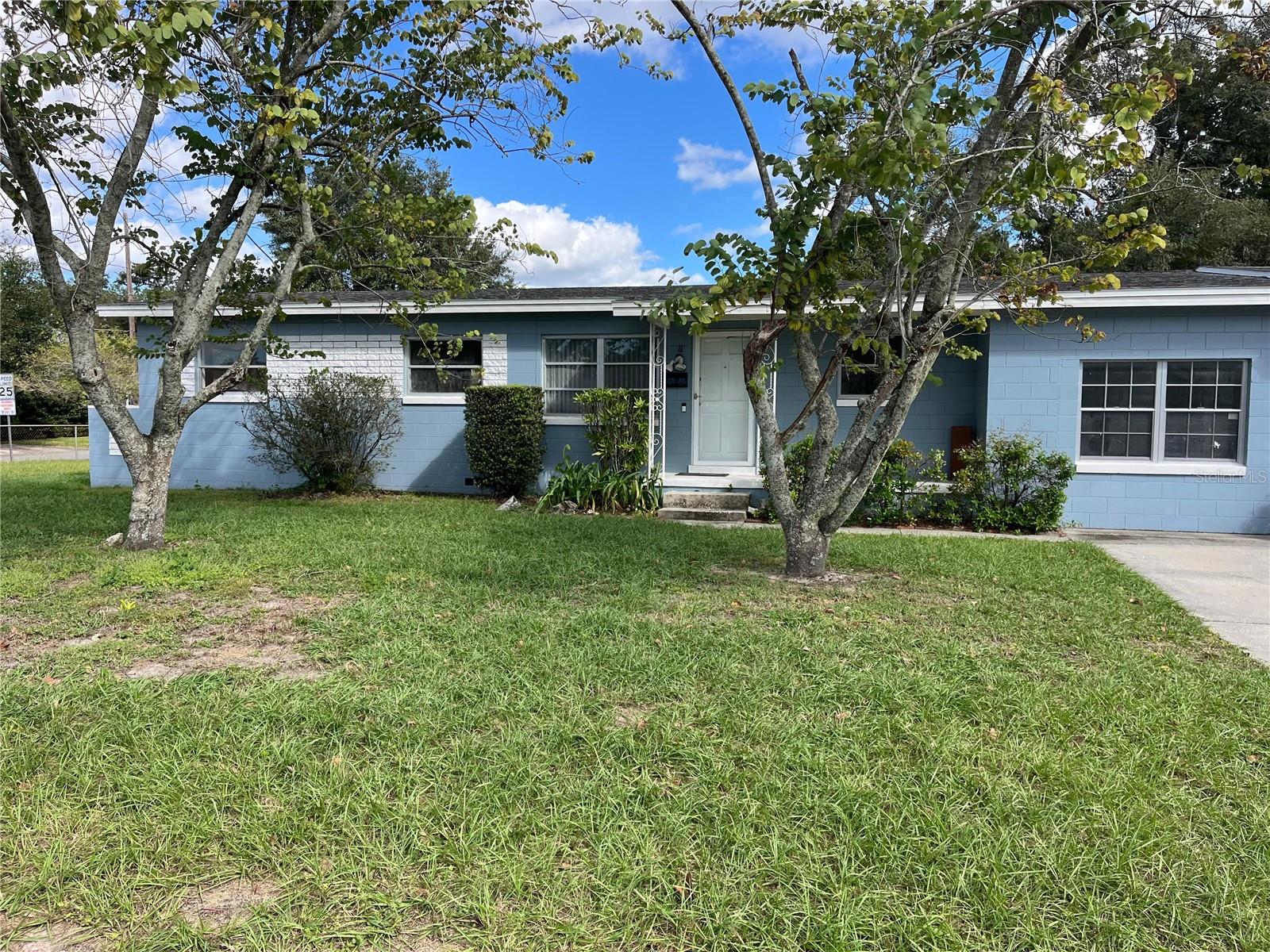 Image 9 of 29 For 1951 Crystal Lake Drive