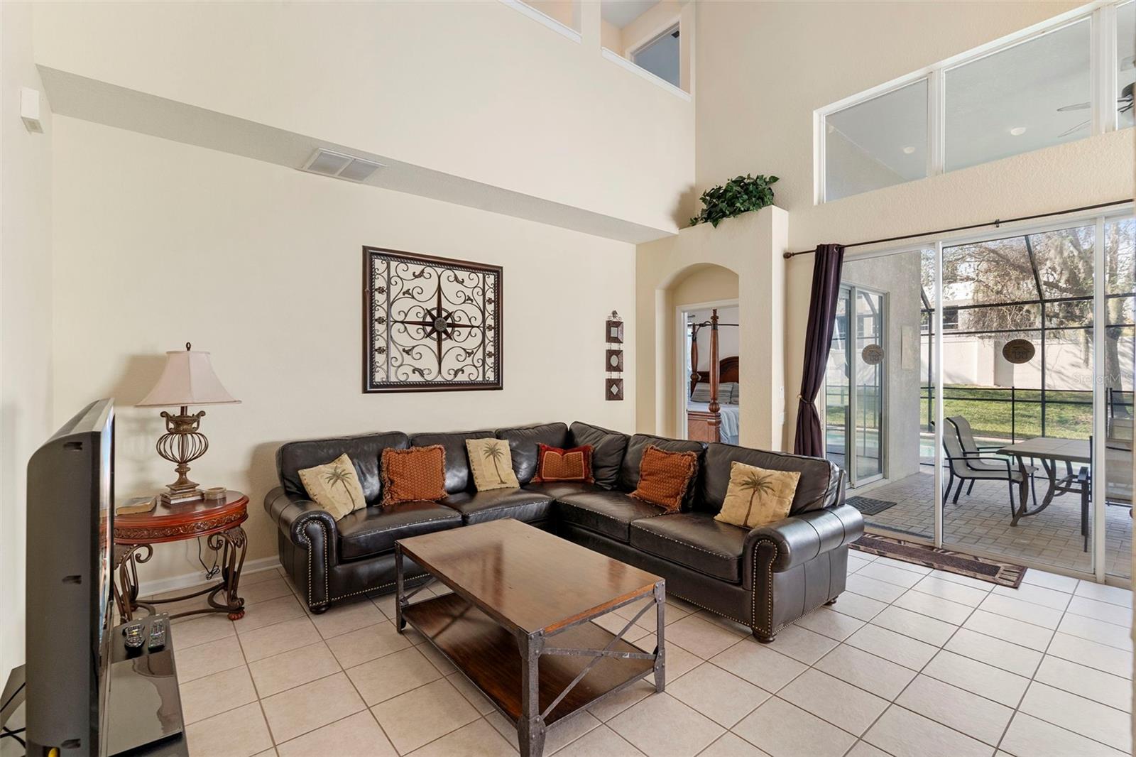 Image 18 of 58 For 2708 Manesty Lane