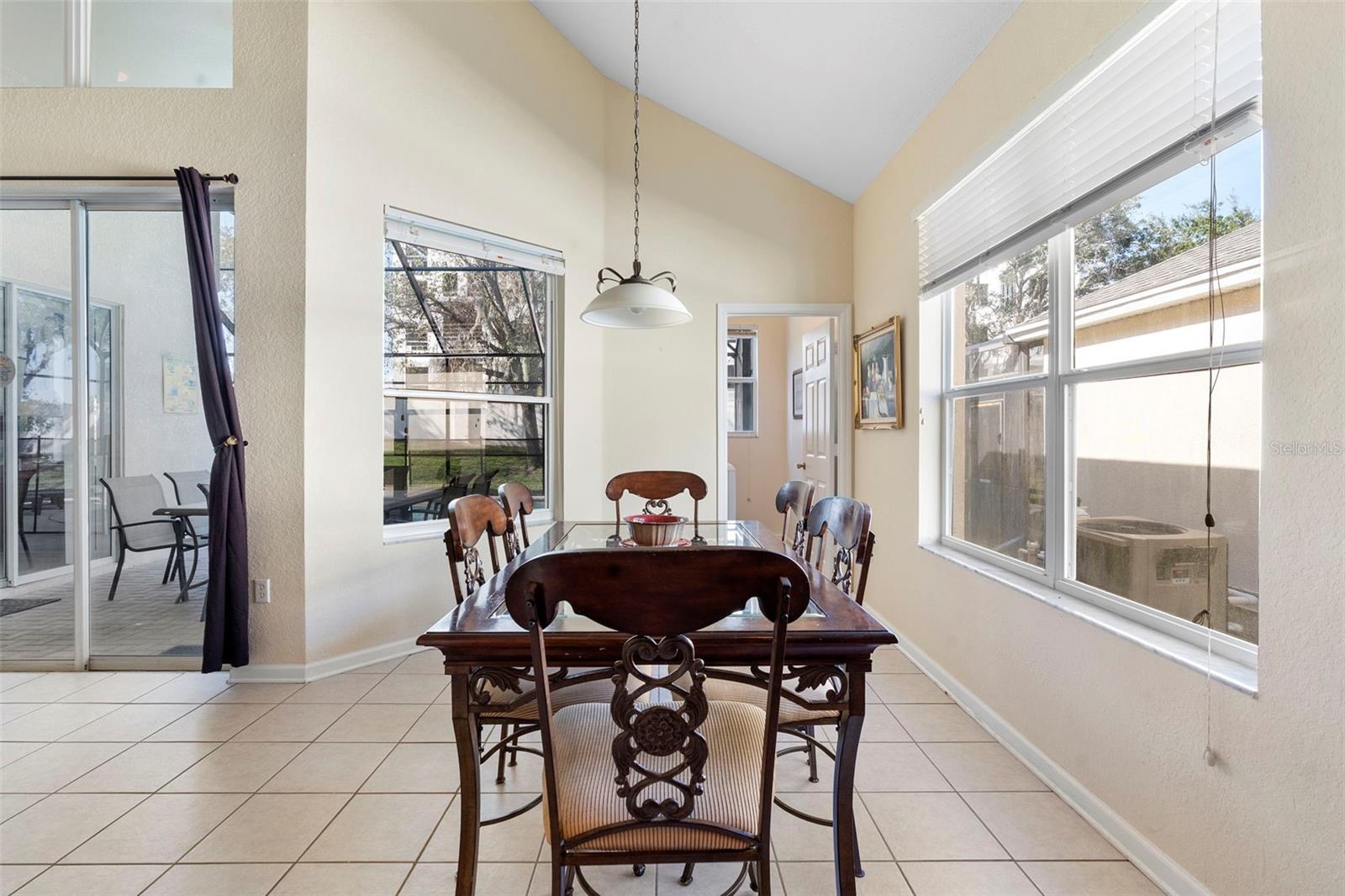 Image 21 of 58 For 2708 Manesty Lane