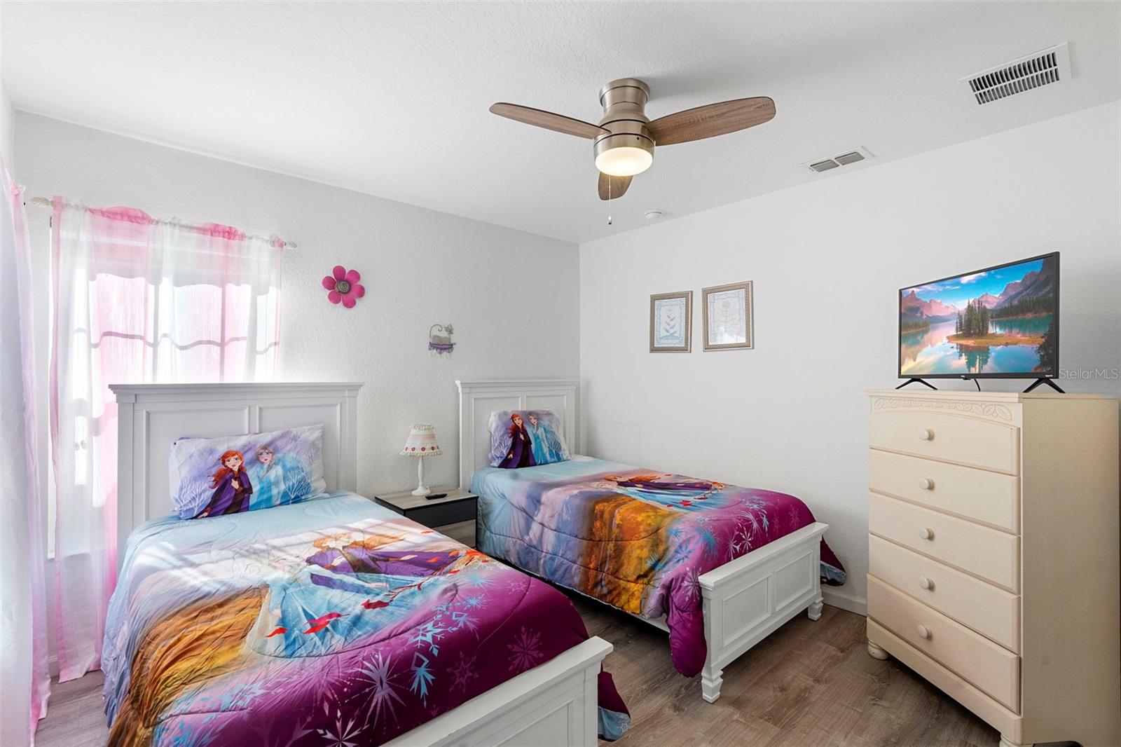 Image 31 of 58 For 2708 Manesty Lane