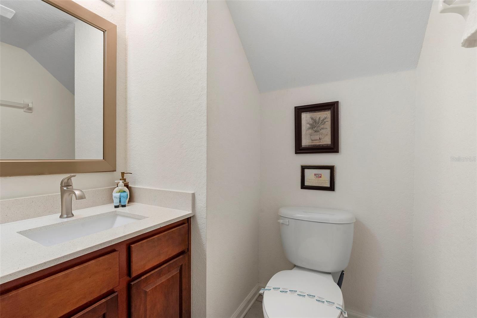 Image 36 of 58 For 2708 Manesty Lane