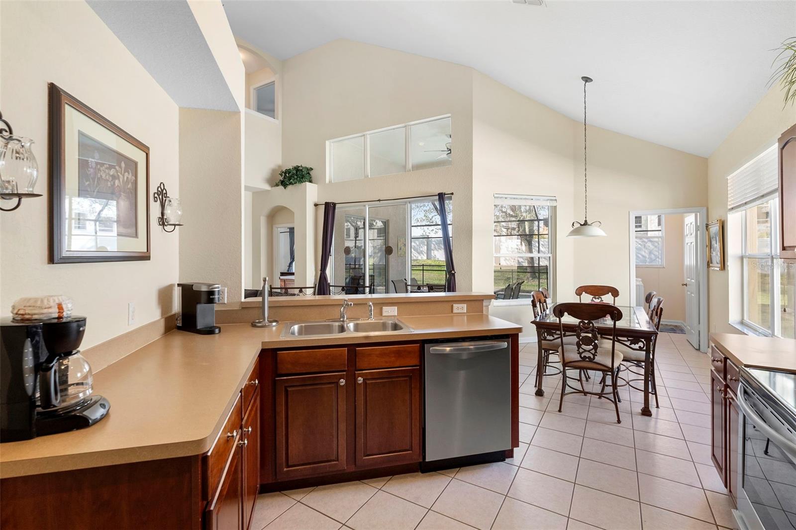 Image 8 of 58 For 2708 Manesty Lane