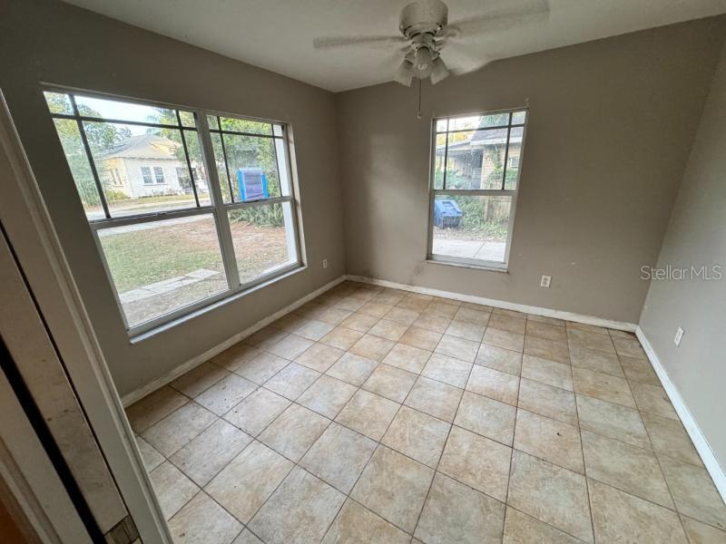 Image 4 of 9 For 901 Reynolds Street