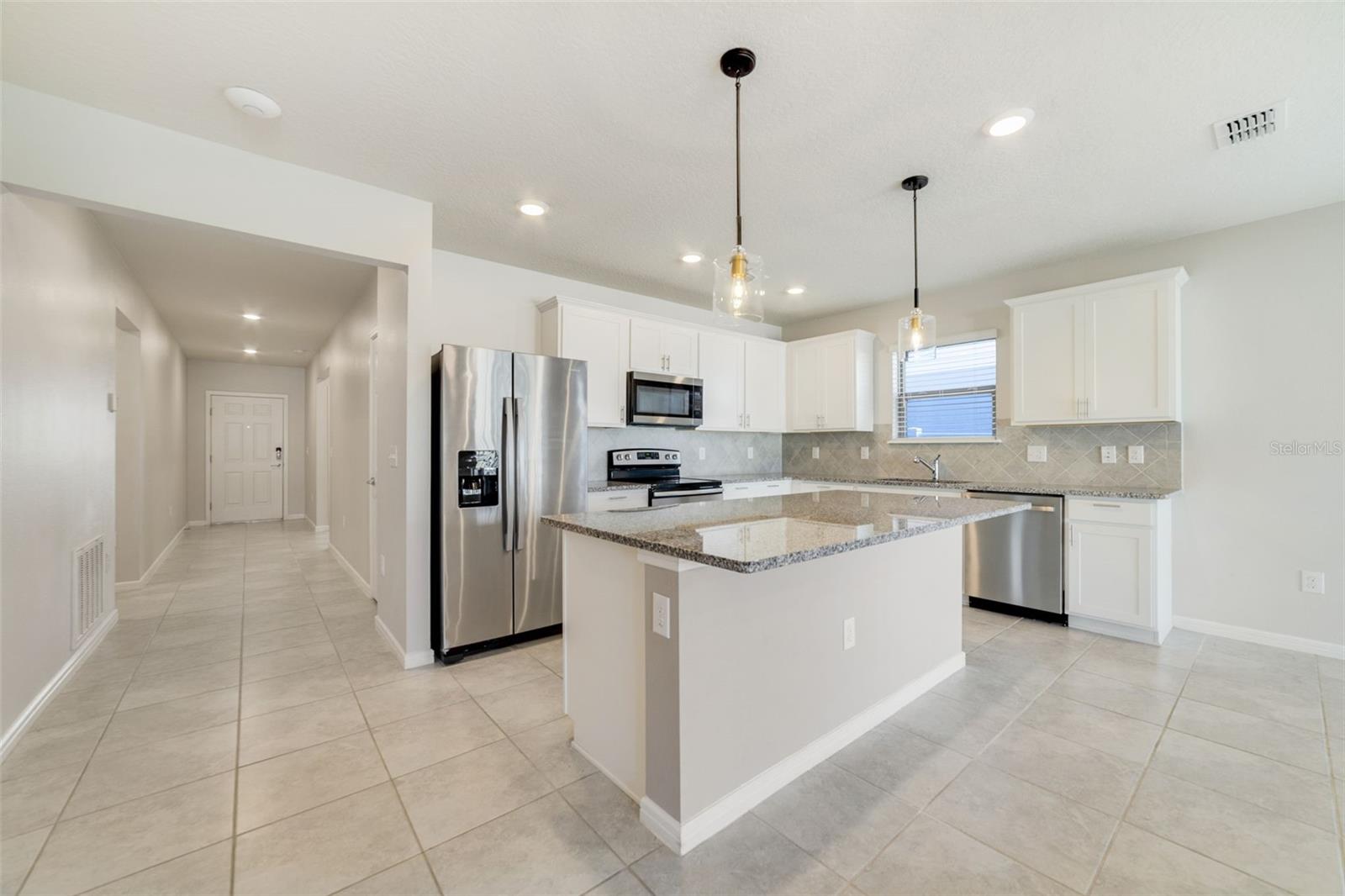 Image 3 of 21 For 783 Citrus Isle Drive