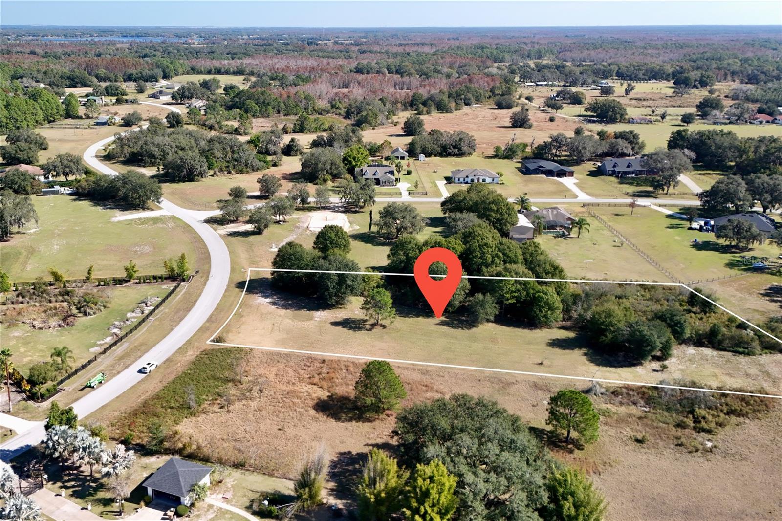 Image 11 of 35 For Greengrove Boulevard