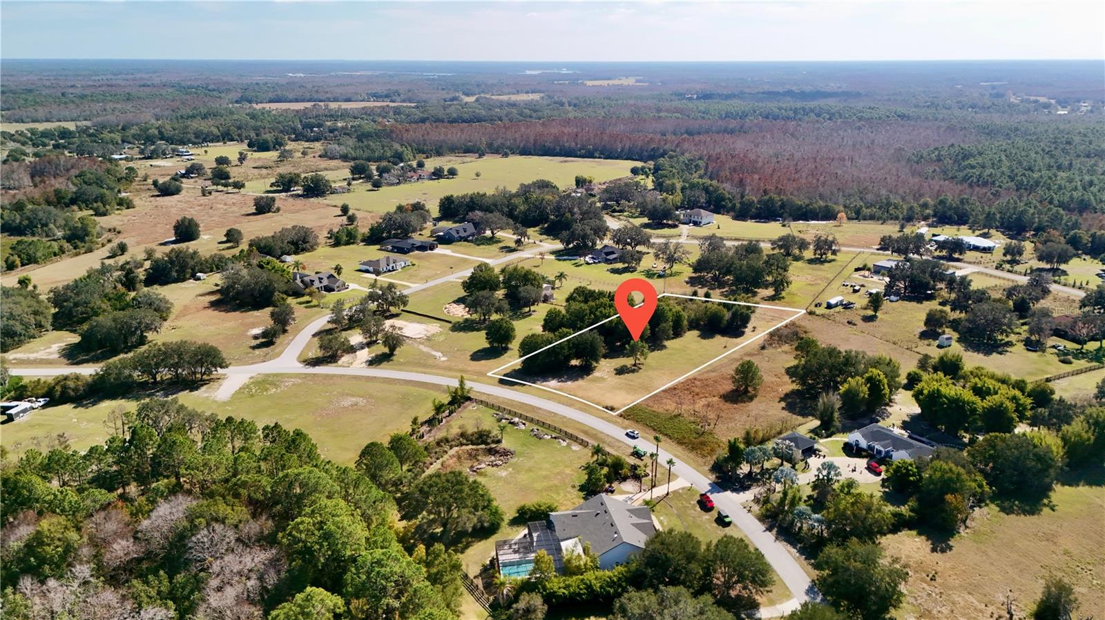 Image 22 of 35 For Greengrove Boulevard